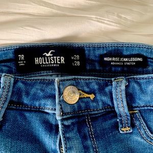 Hollister stretchy jeans